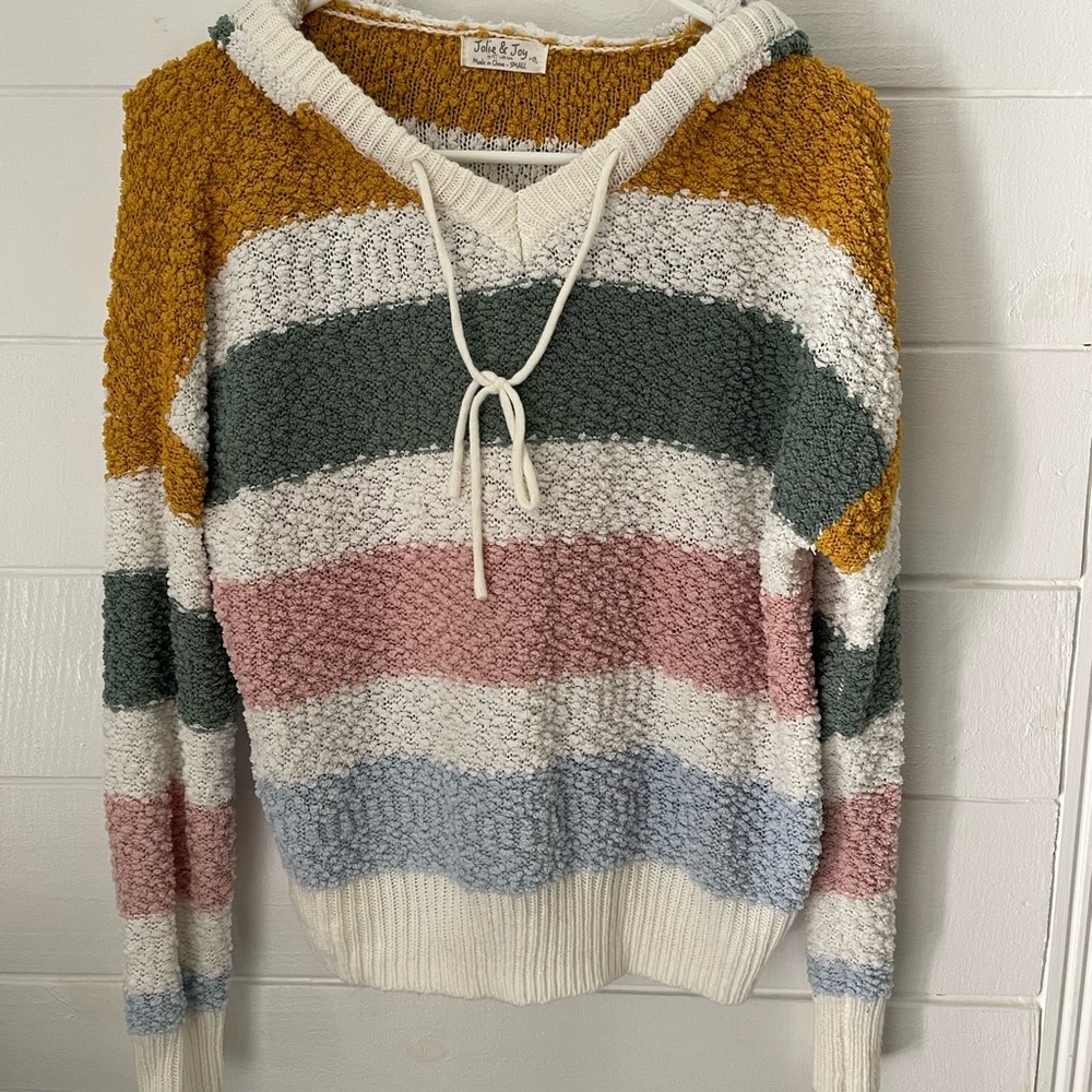Jolie and Joy sweater top